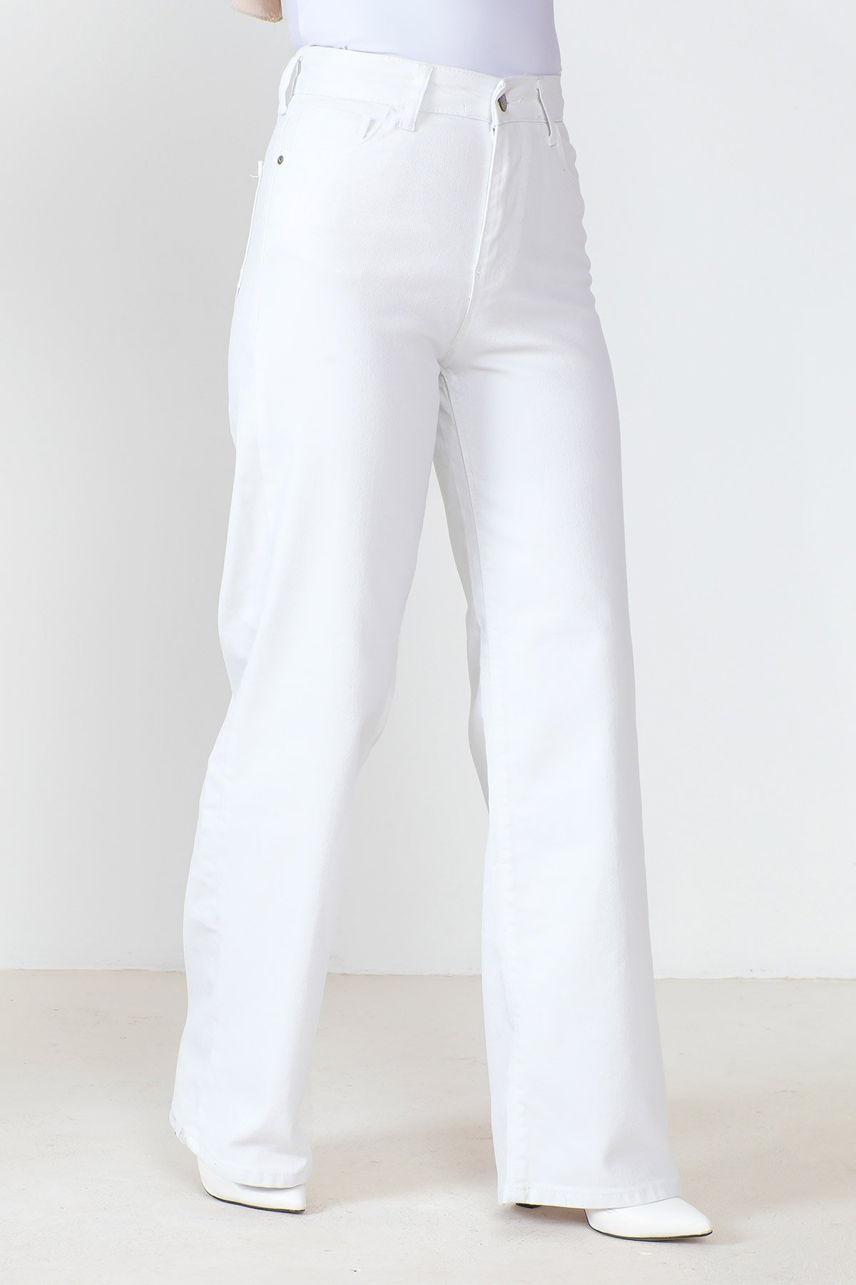 Bol Paça Kot Pantolon TSD230529 Beyaz