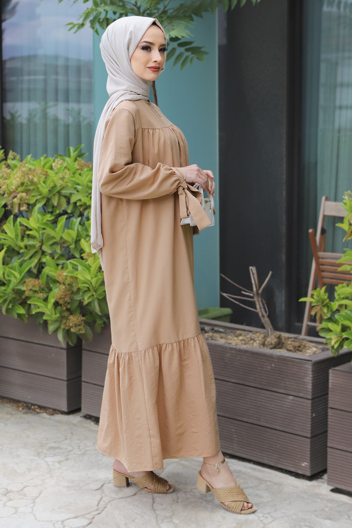 Kol Ucu Bağlamalı Elbise TSD220609 Camel