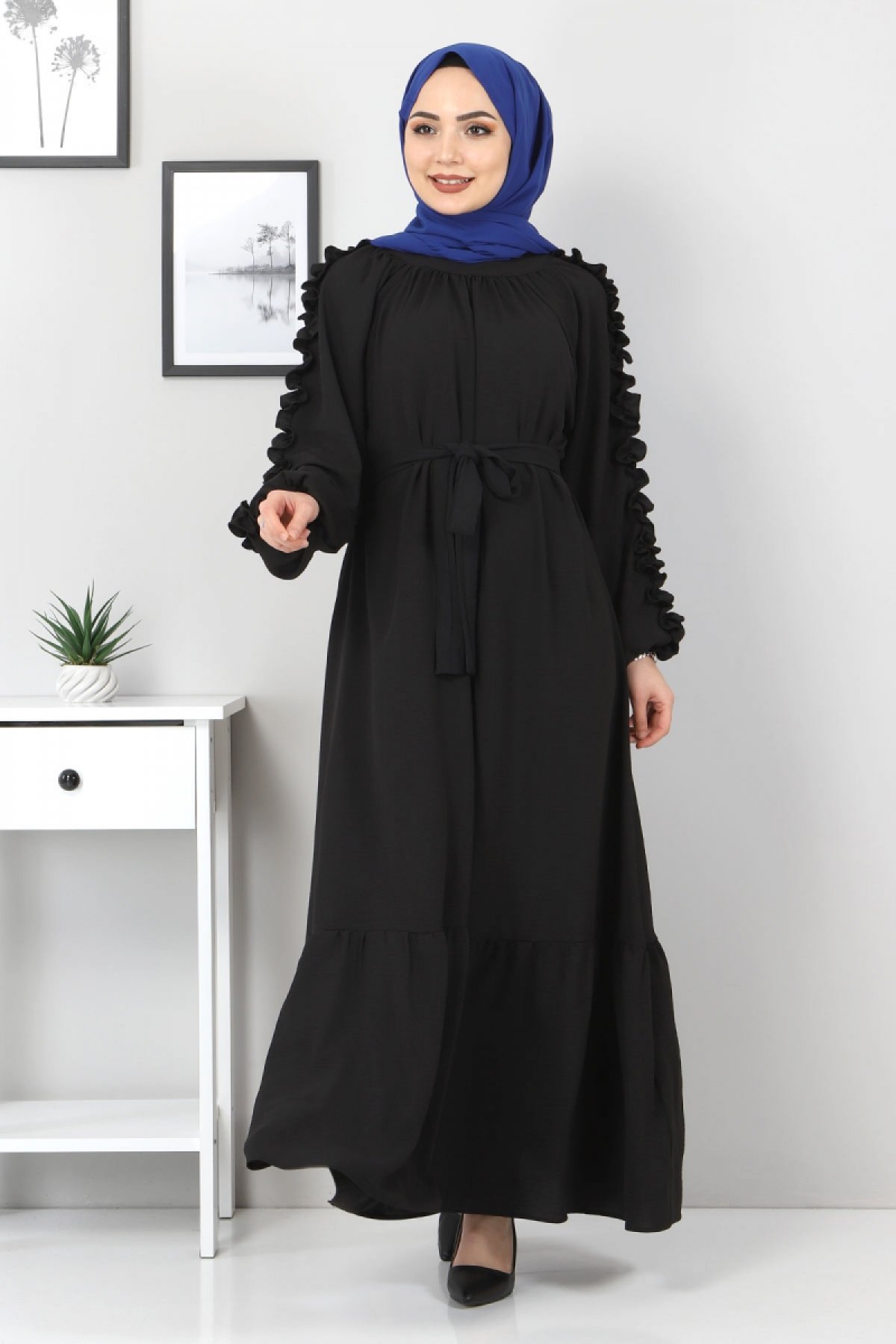 Kolları Fırfırlı Robalı Elbise TSD2594 Siyah