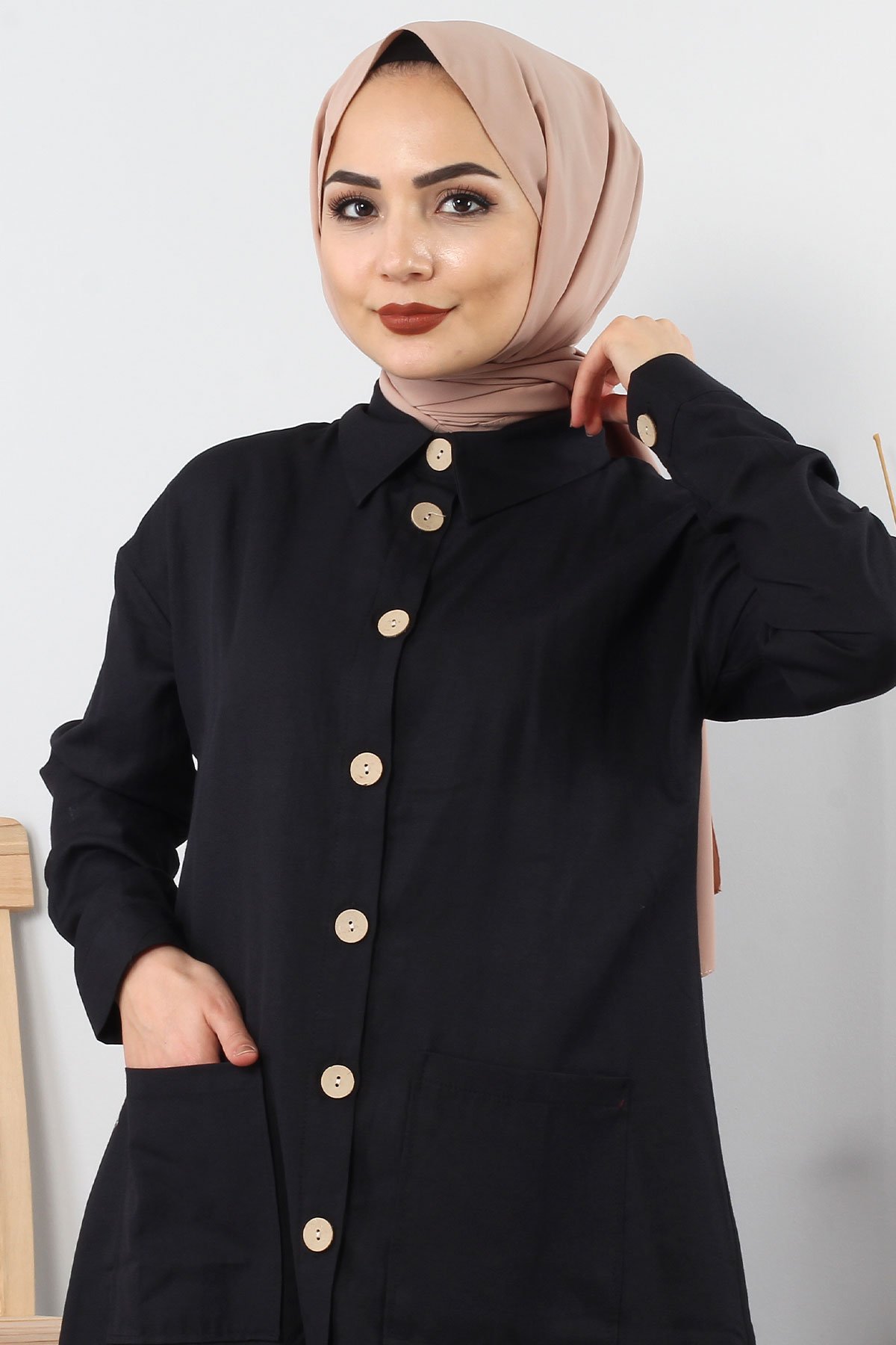 Pocketed Double Hijab Suit TSD0082 Black