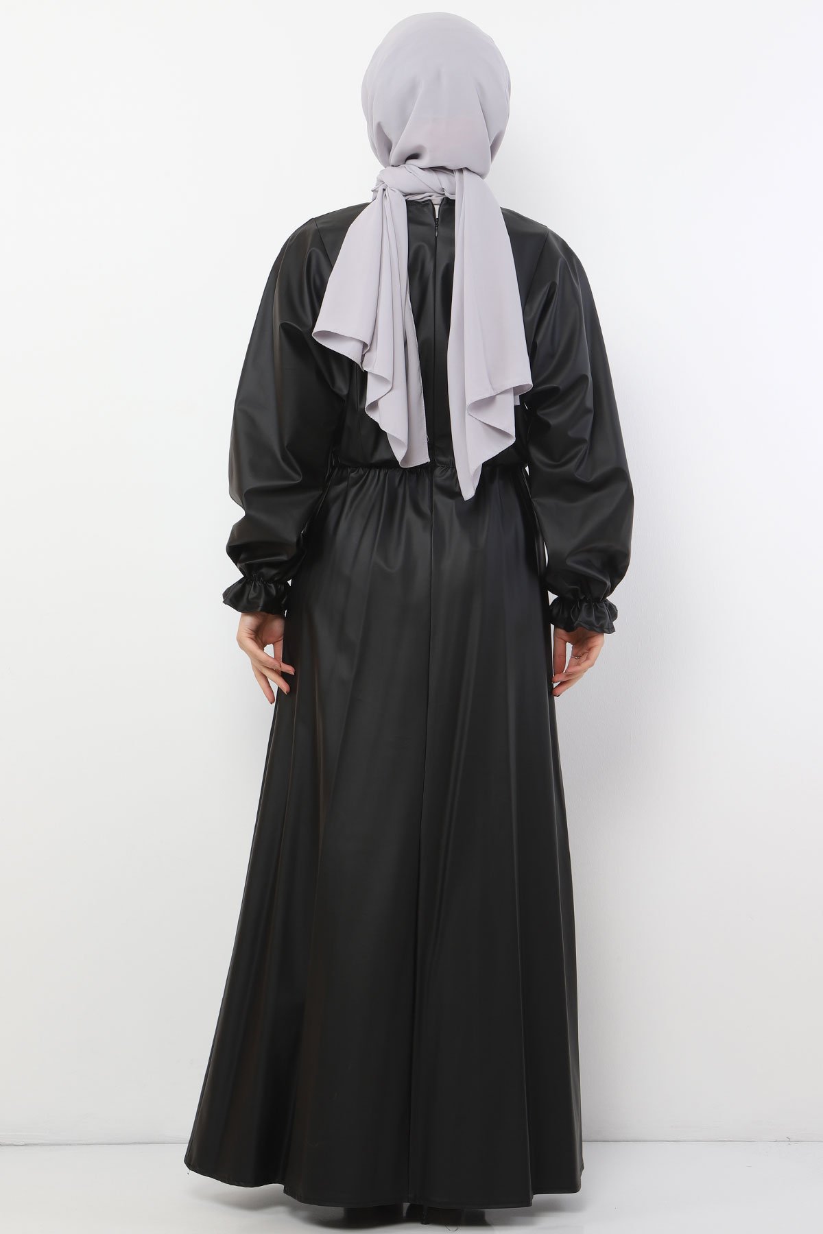 فستان جلد بخصر مطاطي TSD9069لون أسود